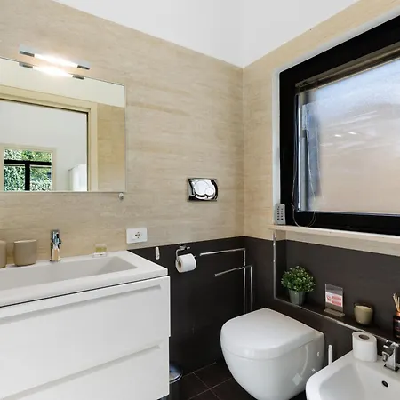 Апартаменты 5 Min Walk To M1 Metro - Private - Citylife *